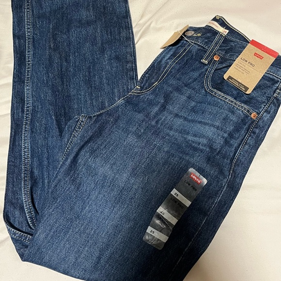 Levi low pro size 25 - new - Picture 3 of 3
